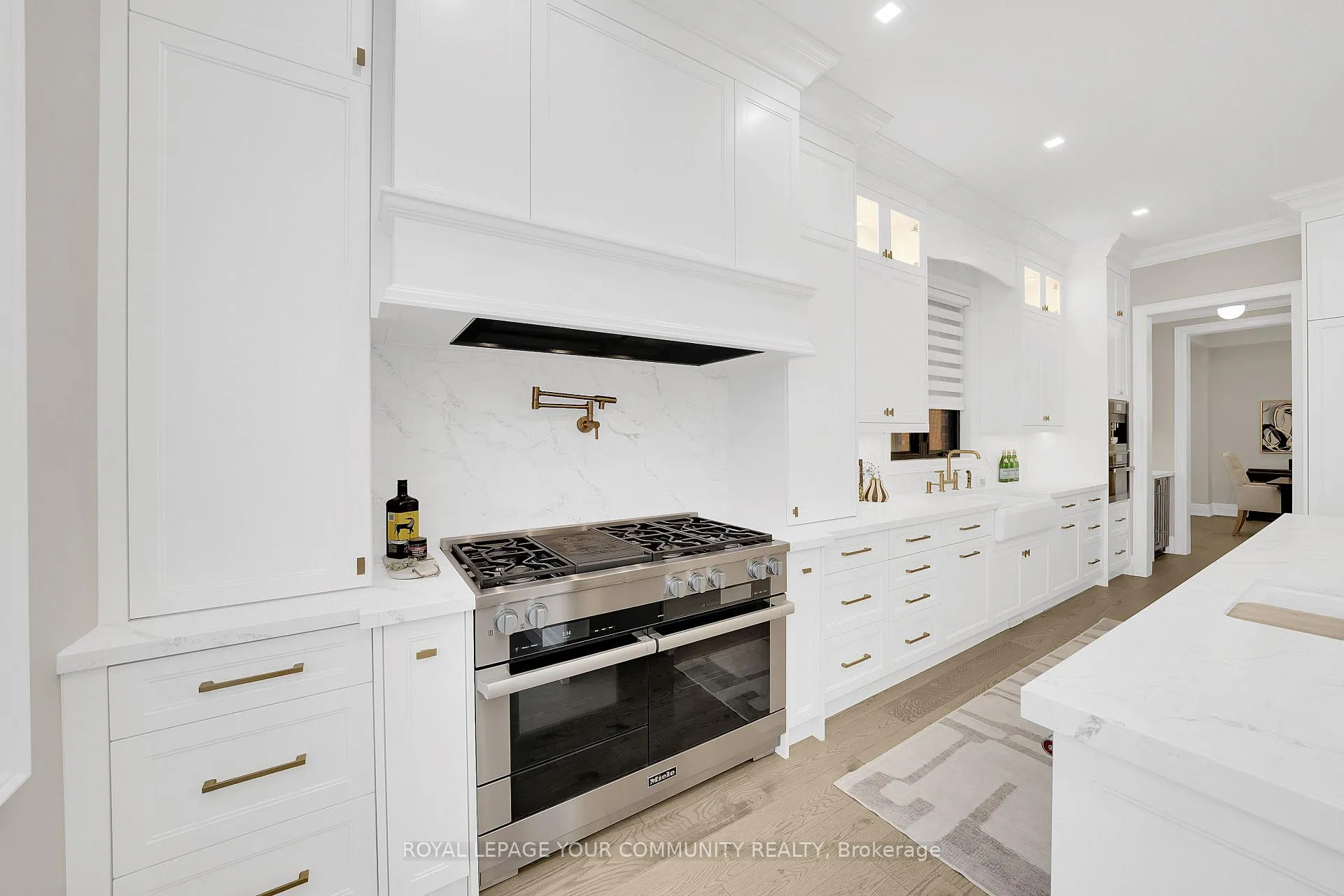 Photo 15 of 64 Deerhaven Crescent, Vaughan, Vellore Village — HOMEH
