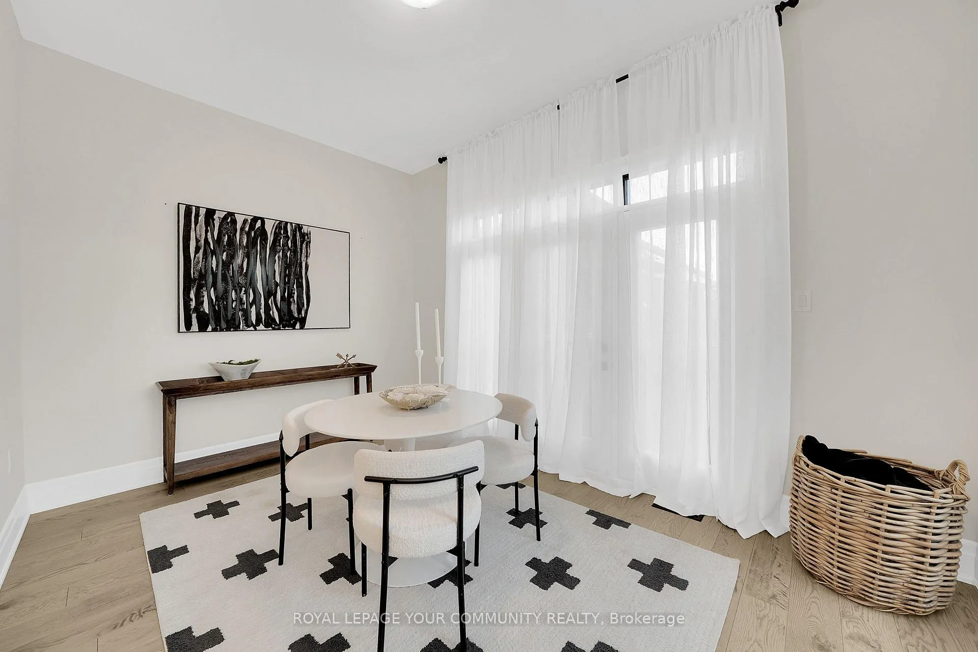 Photo 21 of 64 Deerhaven Crescent, Vaughan, Vellore Village — HOMEH