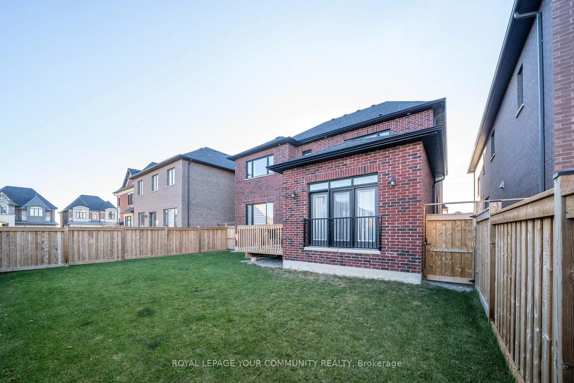Photo 36 of 64 Deerhaven Crescent, Vaughan, Vellore Village — HOMEH