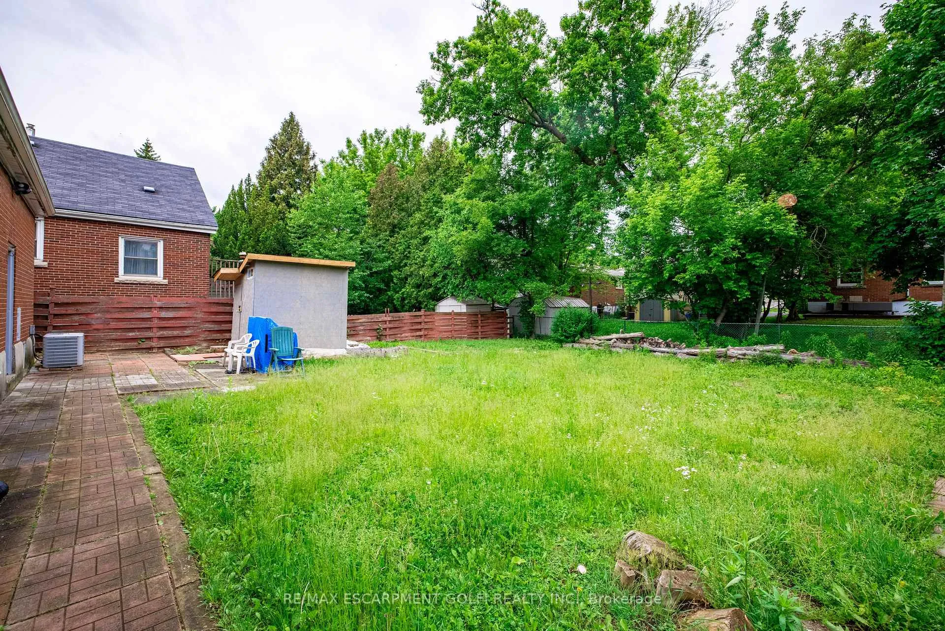 Photo 33 of 86 Whitney Avenue, Hamilton, Ainslie Wood — HOMEH