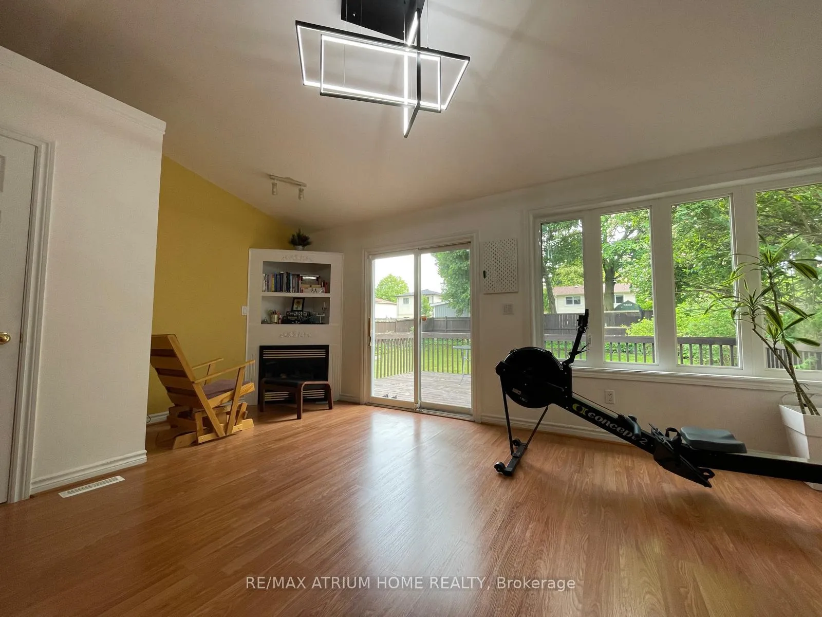 Photo 7 of 98 Janice Drive, Barrie, Sunnidale — HOMEH