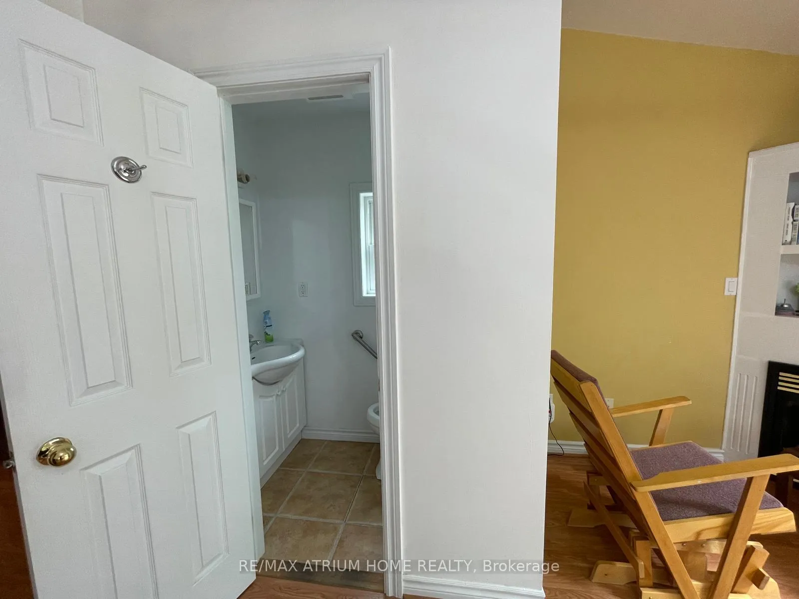 Photo 14 of 98 Janice Drive, Barrie, Sunnidale — HOMEH