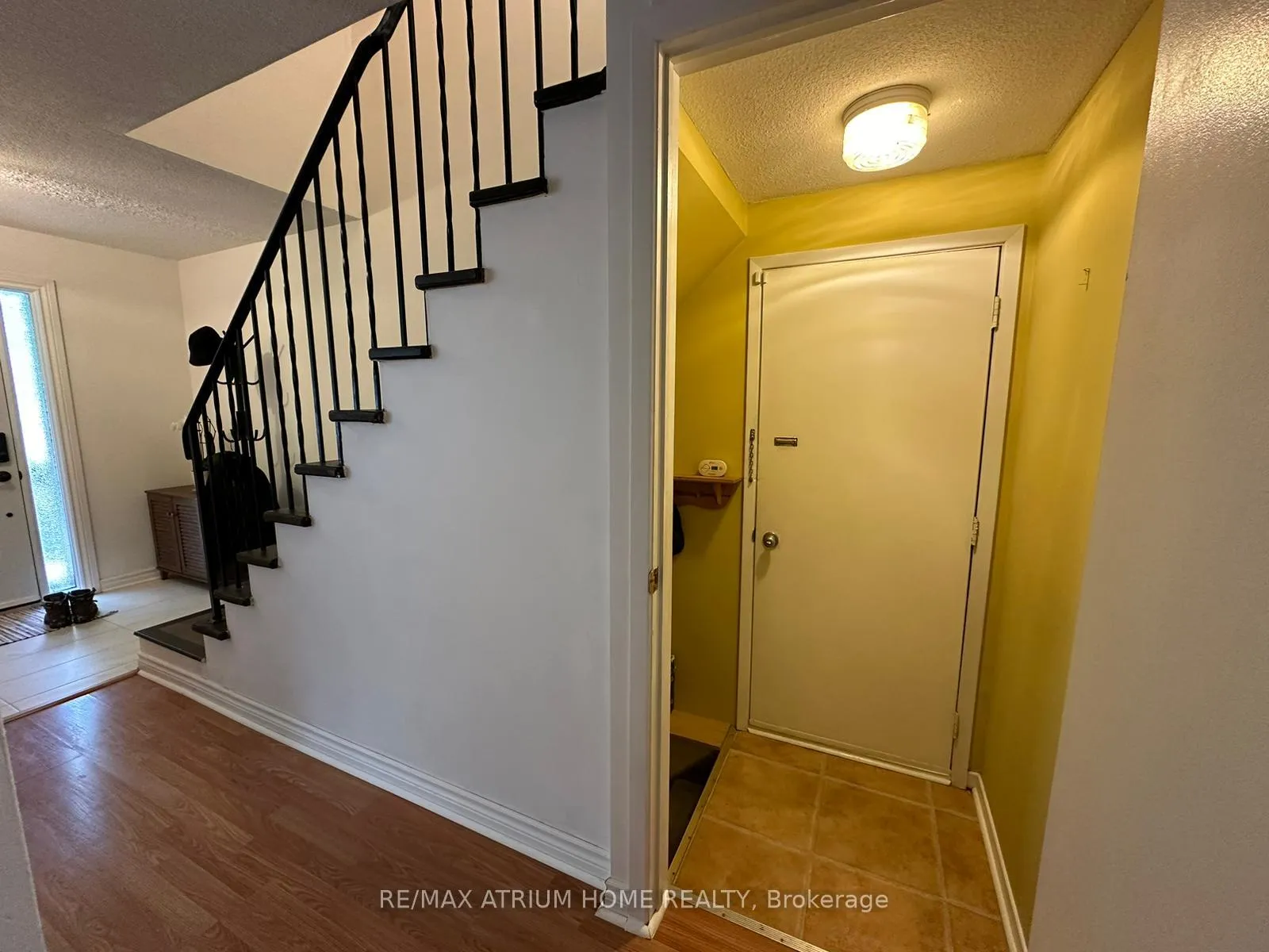 Photo 22 of 98 Janice Drive, Barrie, Sunnidale — HOMEH