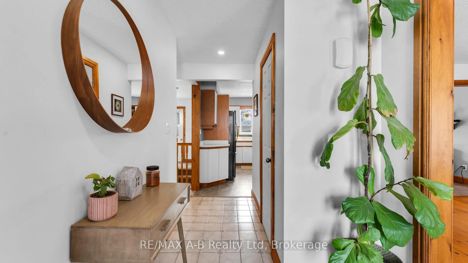 Photo 3 of 184 Henry Street, West Perth, Mitchell — HOMEH