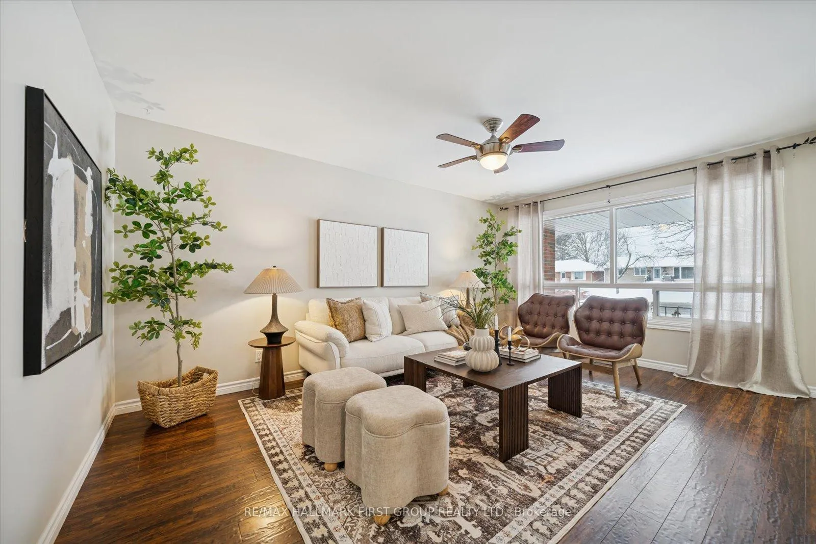 Photo 6 of 553 Harmony Road S, Oshawa, Donevan — HOMEH