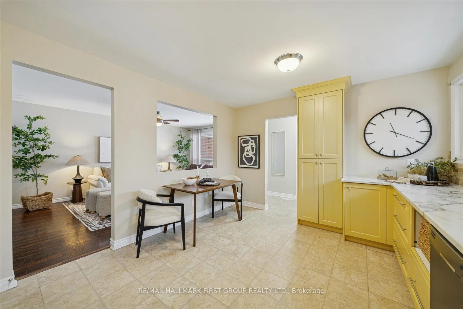 Photo 10 of 553 Harmony Road S, Oshawa, Donevan — HOMEH