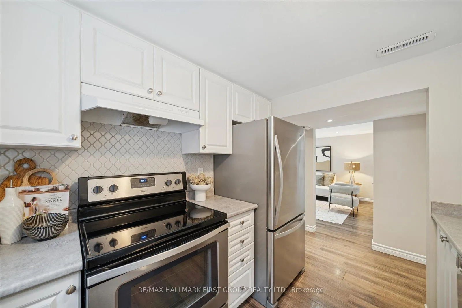 Photo 28 of 553 Harmony Road S, Oshawa, Donevan — HOMEH