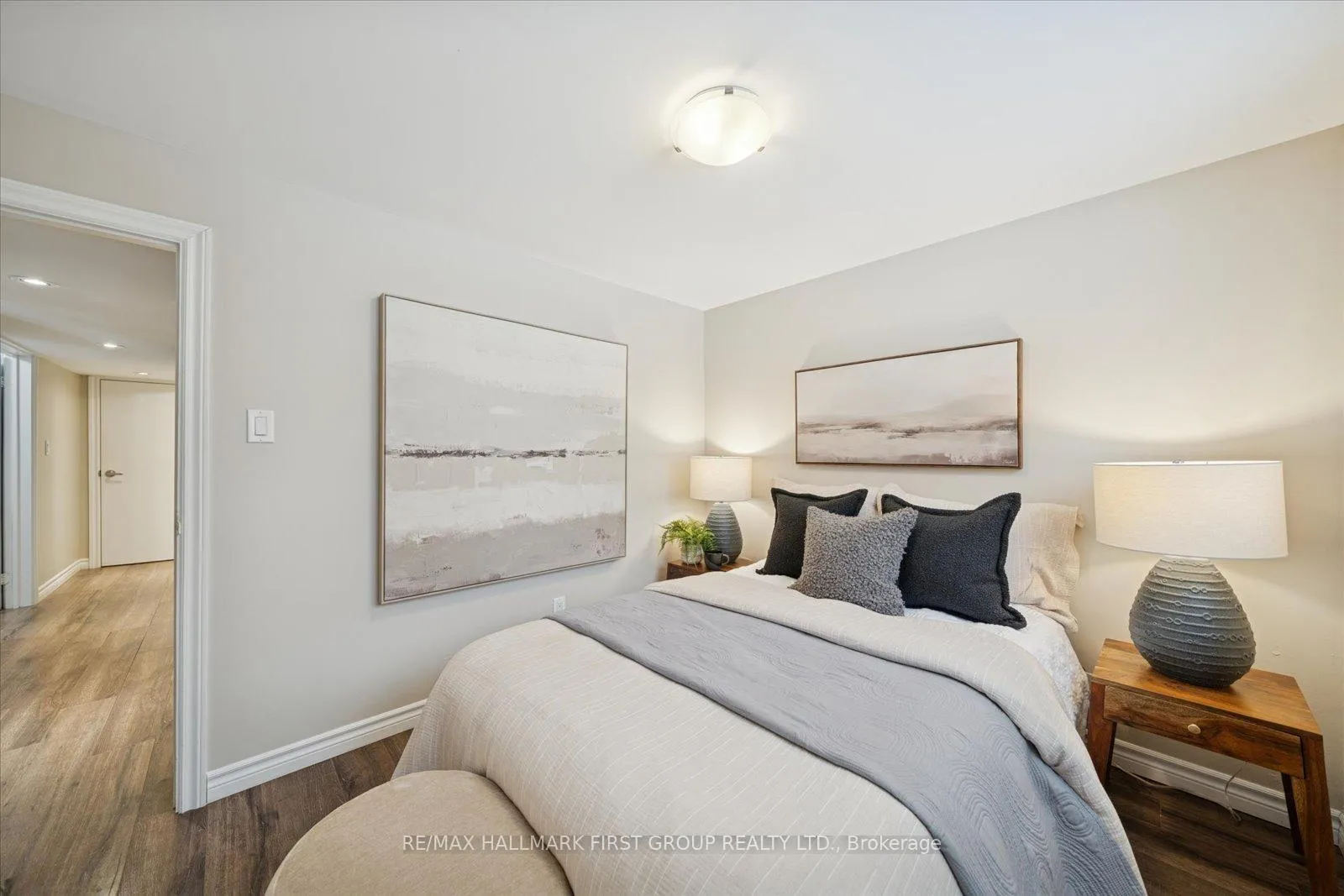 Photo 30 of 553 Harmony Road S, Oshawa, Donevan — HOMEH