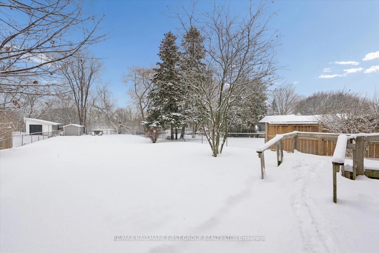 Photo 37 of 553 Harmony Road S, Oshawa, Donevan — HOMEH