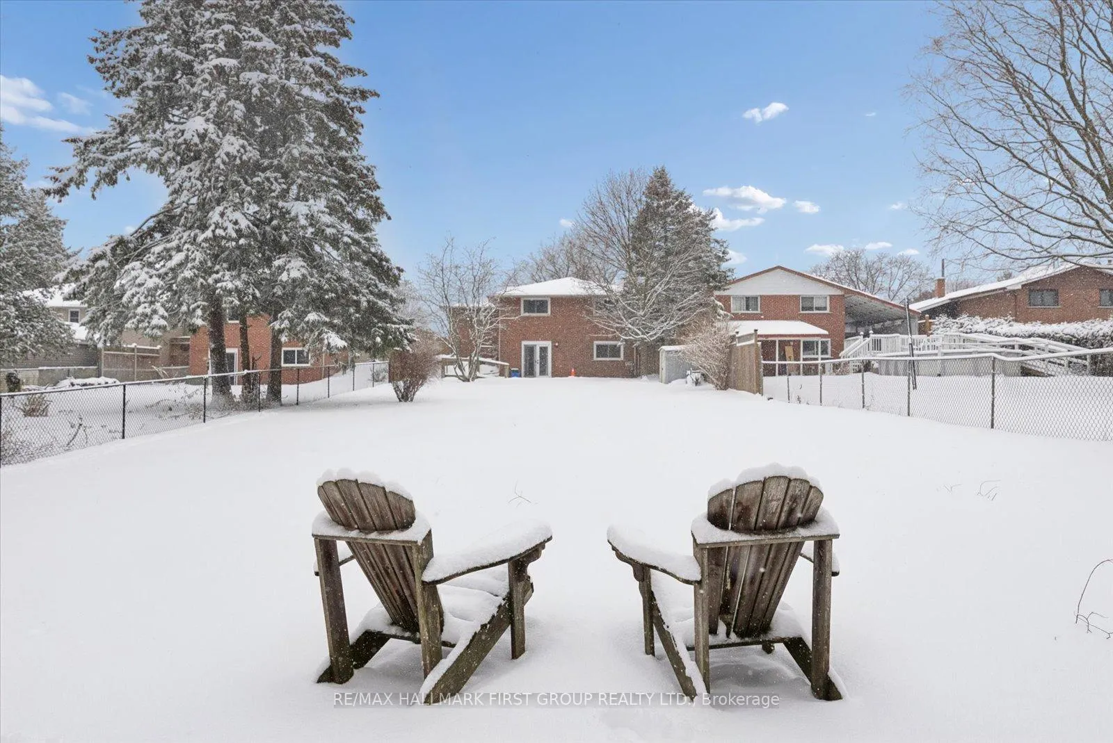 Photo 39 of 553 Harmony Road S, Oshawa, Donevan — HOMEH