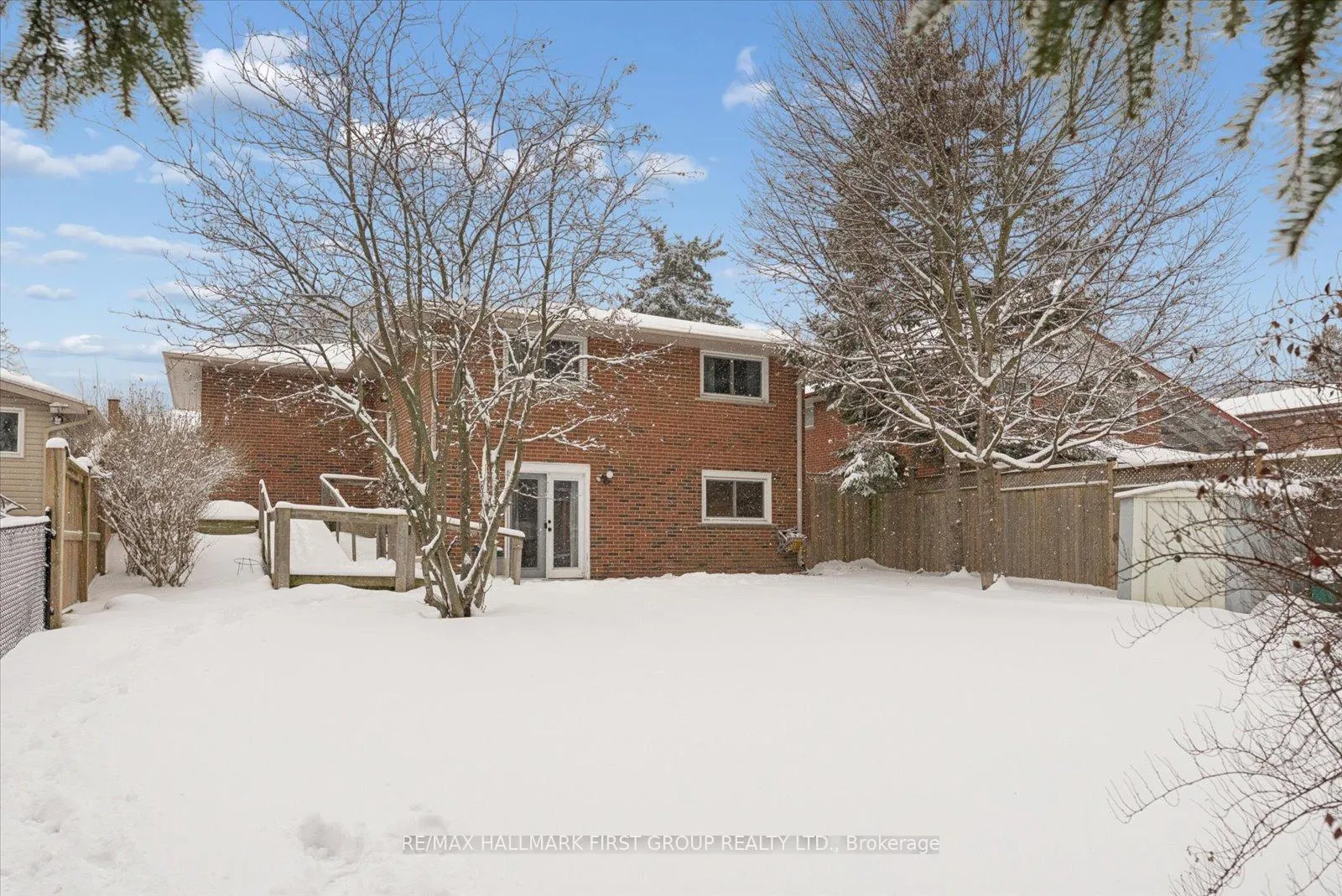 Photo 40 of 553 Harmony Road S, Oshawa, Donevan — HOMEH