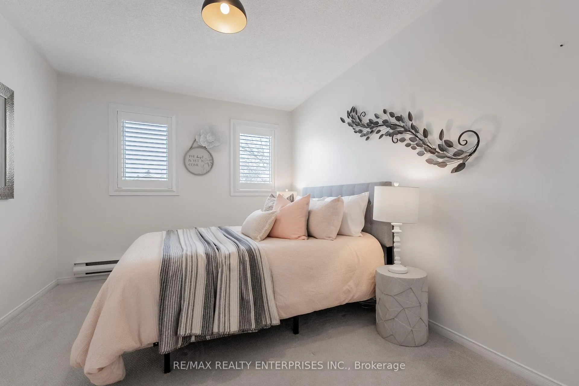 Photo 28 of 39 Banting Road, Halton Hills, Georgetown — HOMEH
