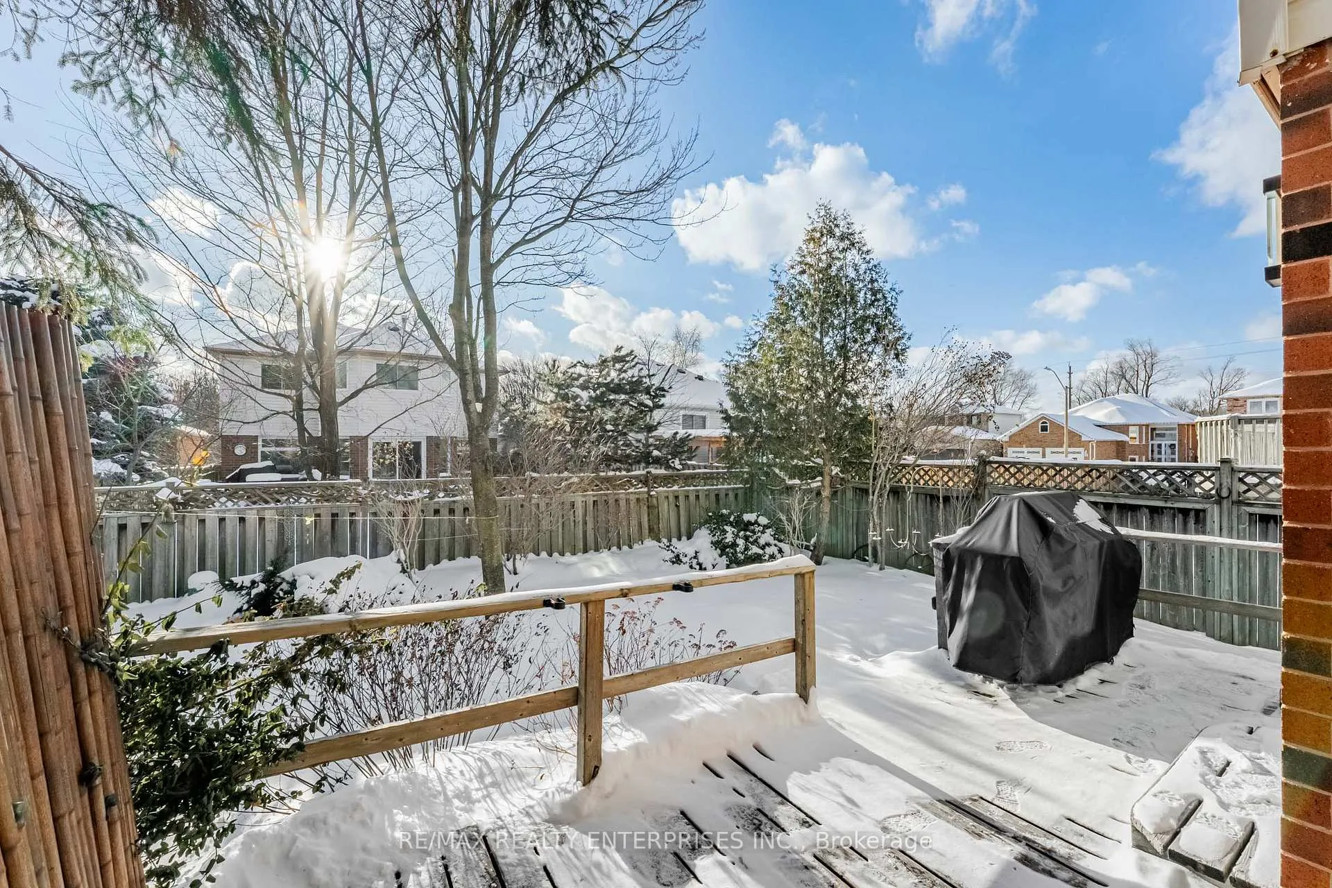 Photo 40 of 39 Banting Road, Halton Hills, Georgetown — HOMEH