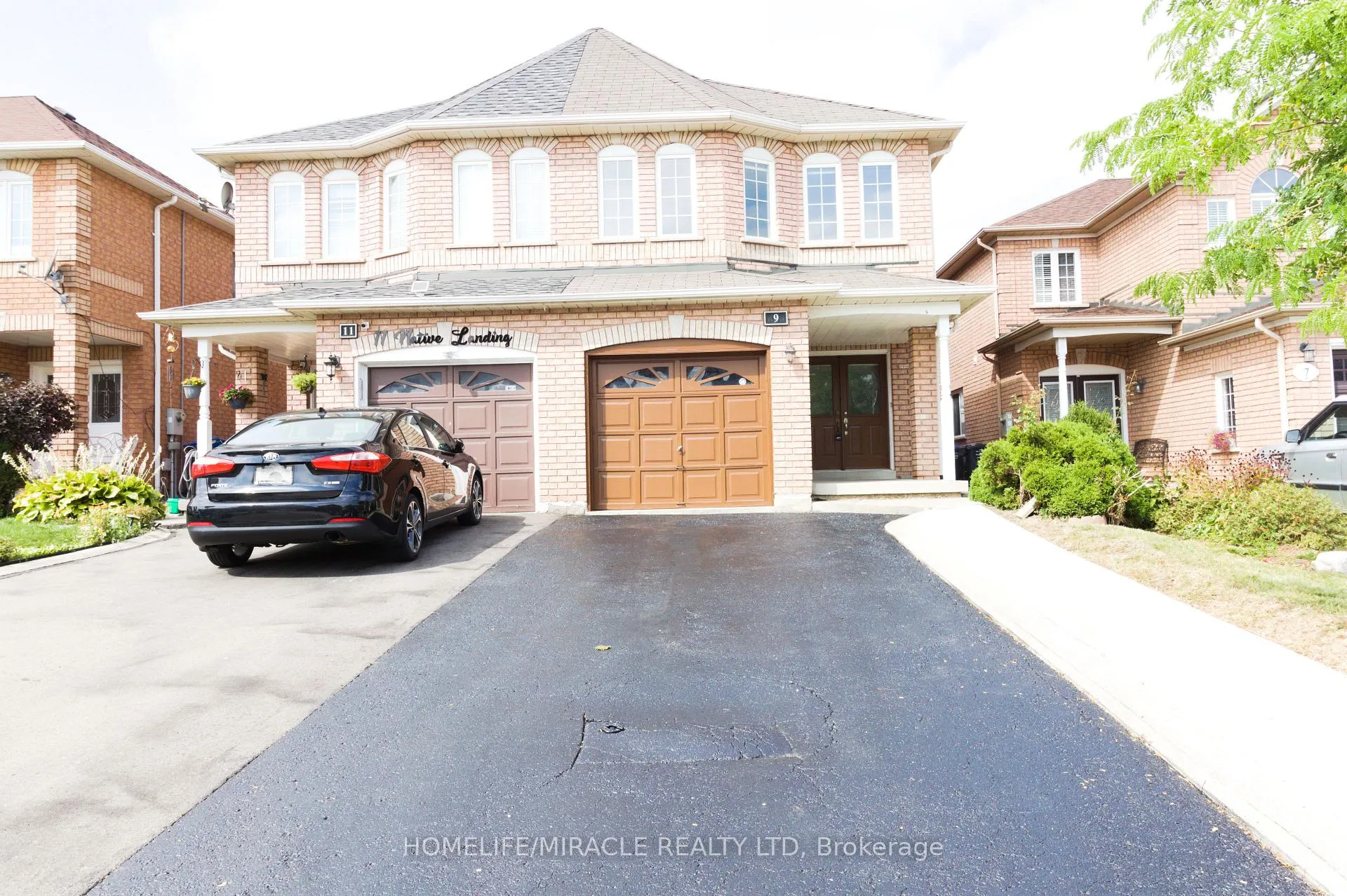 Photo 1 of 9 Native Landing, Brampton, Fletcher's Creek Village — HOMEH