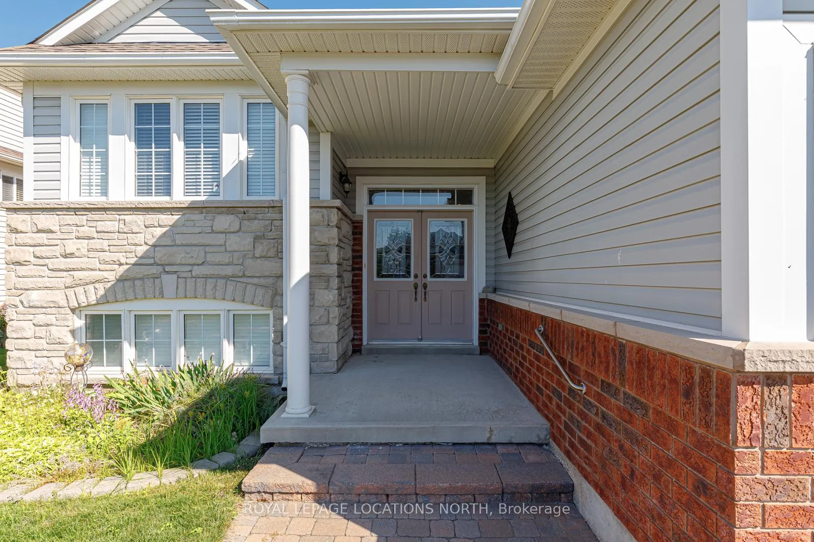 Photo 2 of 62 Meadowlark Boulevard, Wasaga Beach — HOMEH