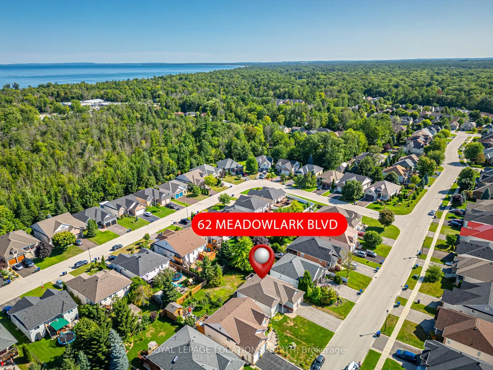 Photo 5 of 62 Meadowlark Boulevard, Wasaga Beach — HOMEH