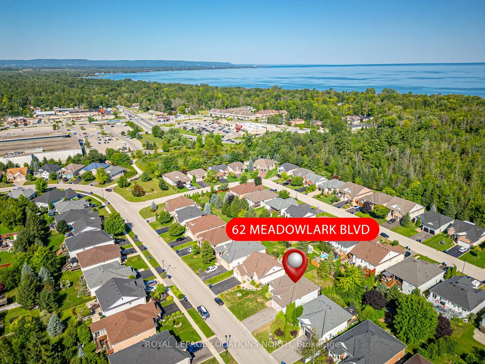 Photo 6 of 62 Meadowlark Boulevard, Wasaga Beach — HOMEH