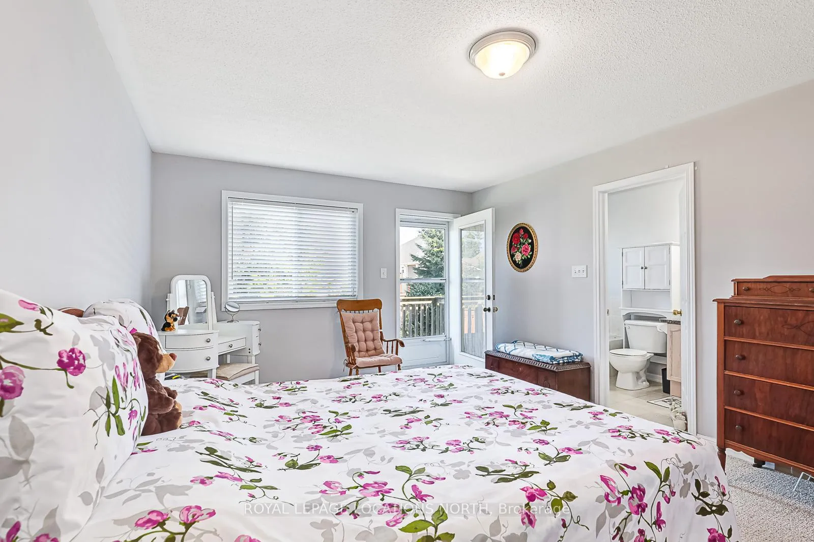 Photo 18 of 62 Meadowlark Boulevard, Wasaga Beach — HOMEH
