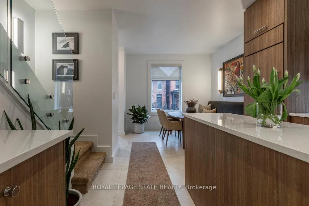 Photo 7 of 109 Kent Street, Hamilton, Kirkendall — HOMEH