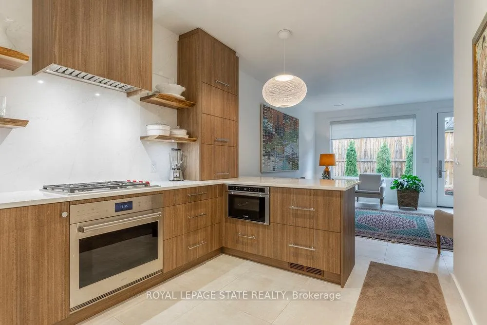 Photo 8 of 109 Kent Street, Hamilton, Kirkendall — HOMEH