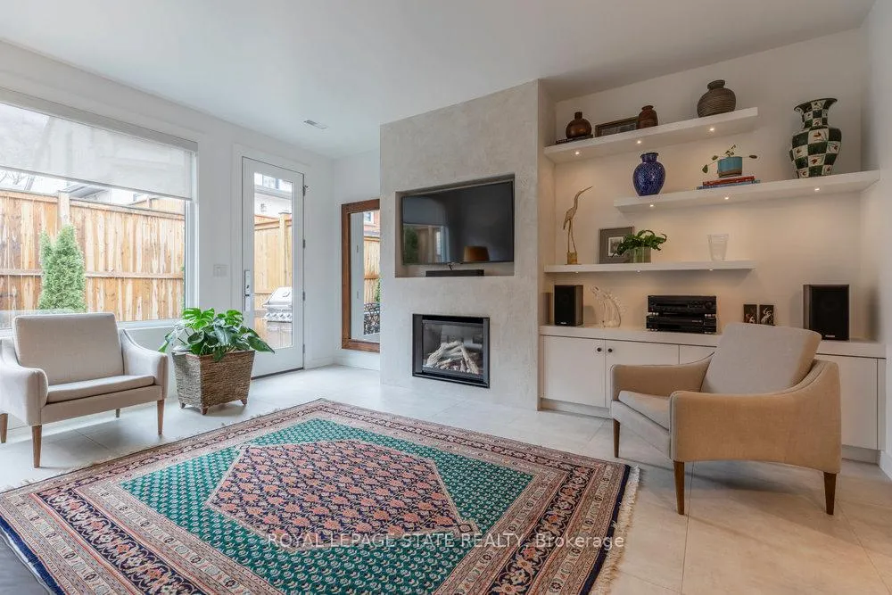 Photo 12 of 109 Kent Street, Hamilton, Kirkendall — HOMEH