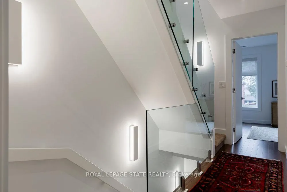 Photo 19 of 109 Kent Street, Hamilton, Kirkendall — HOMEH
