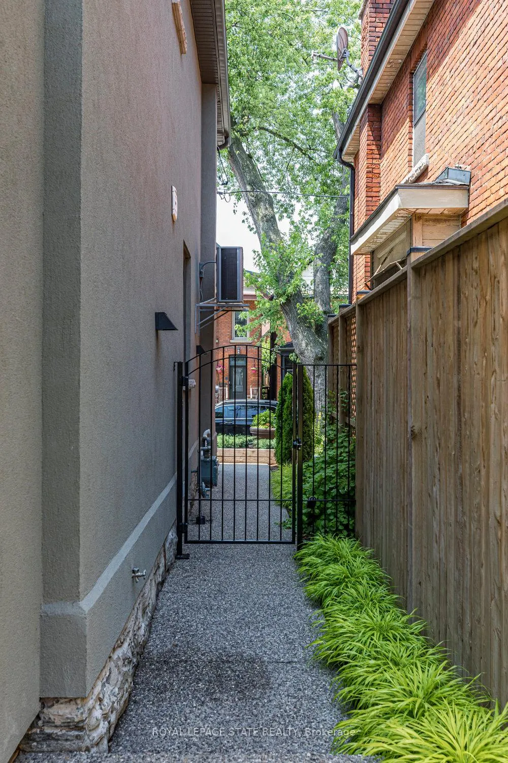 Photo 40 of 109 Kent Street, Hamilton, Kirkendall — HOMEH