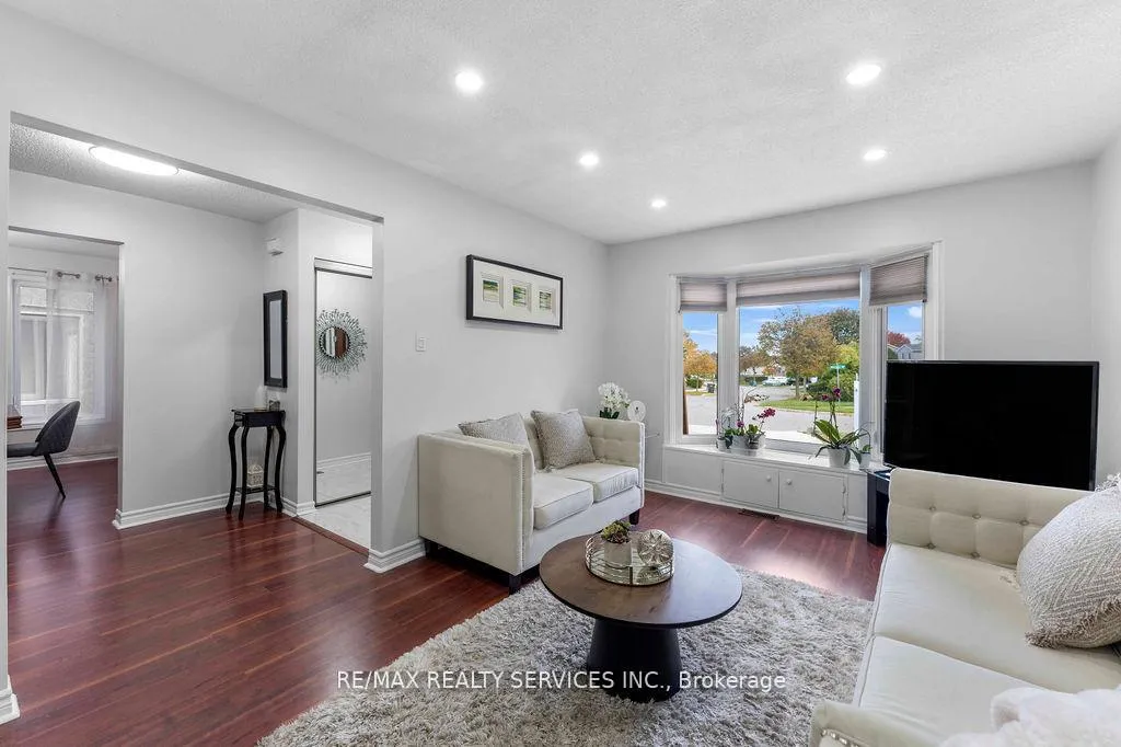 Photo 5 of 12 Nuttall Street, Brampton, Westgate — HOMEH