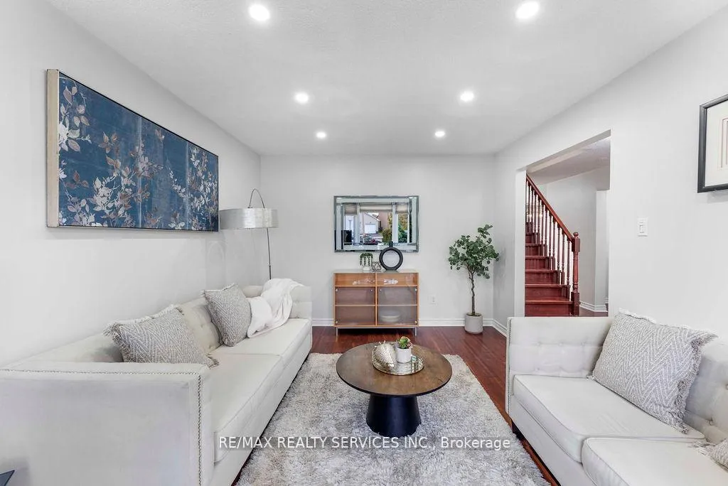 Photo 7 of 12 Nuttall Street, Brampton, Westgate — HOMEH