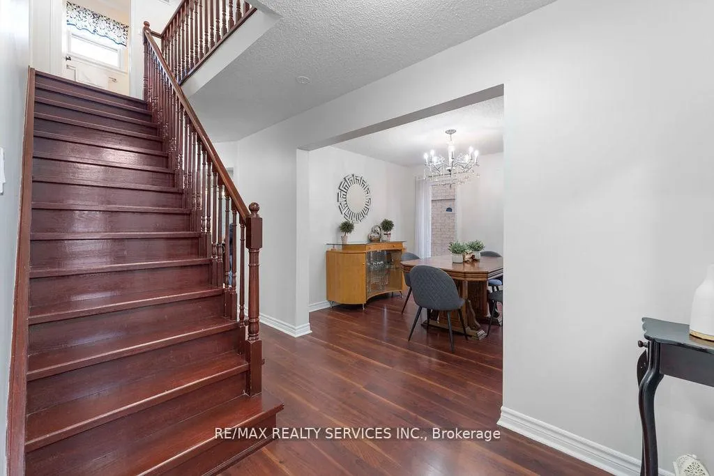 Photo 8 of 12 Nuttall Street, Brampton, Westgate — HOMEH