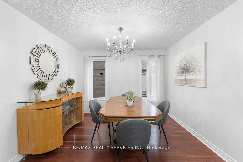 Photo 9 of 12 Nuttall Street, Brampton, Westgate — HOMEH