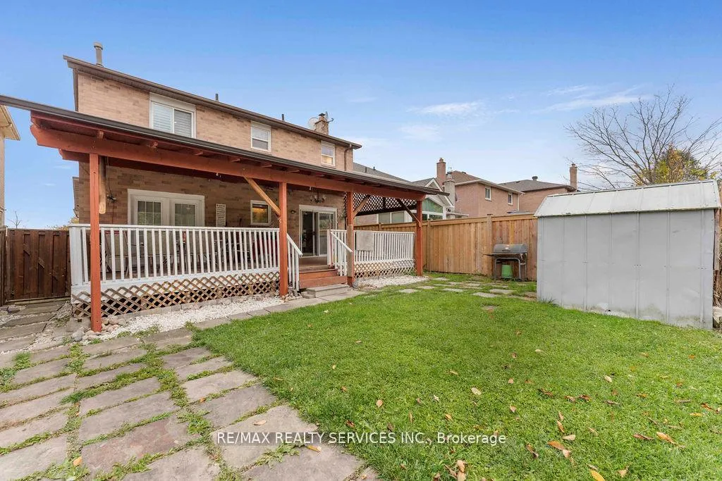 Photo 40 of 12 Nuttall Street, Brampton, Westgate — HOMEH