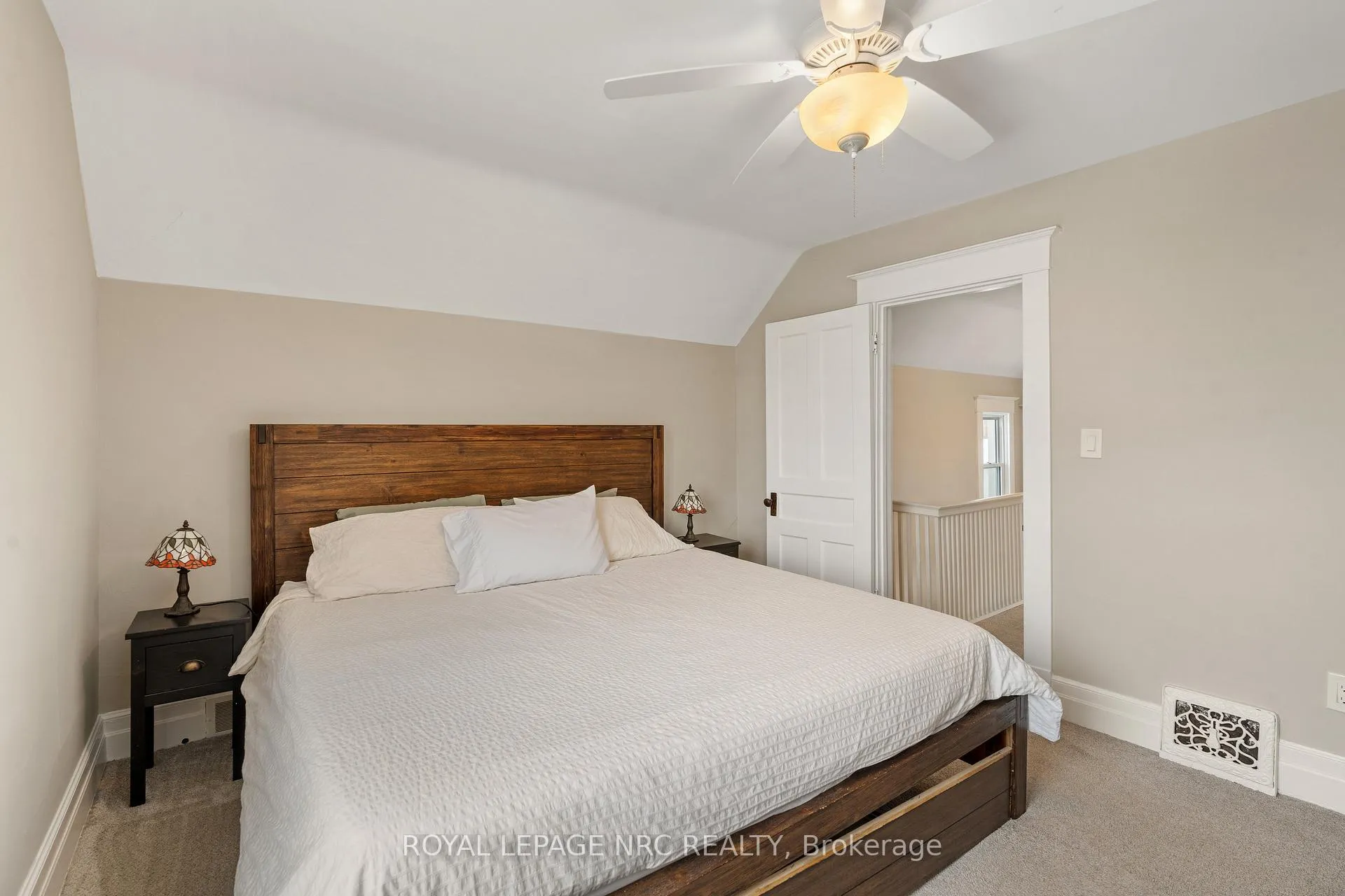 Photo 20 of 76 Henry Street, St. Catharines, Downtown — HOMEH