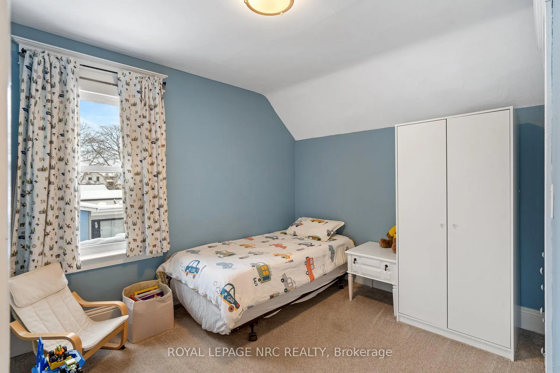 Photo 24 of 76 Henry Street, St. Catharines, Downtown — HOMEH