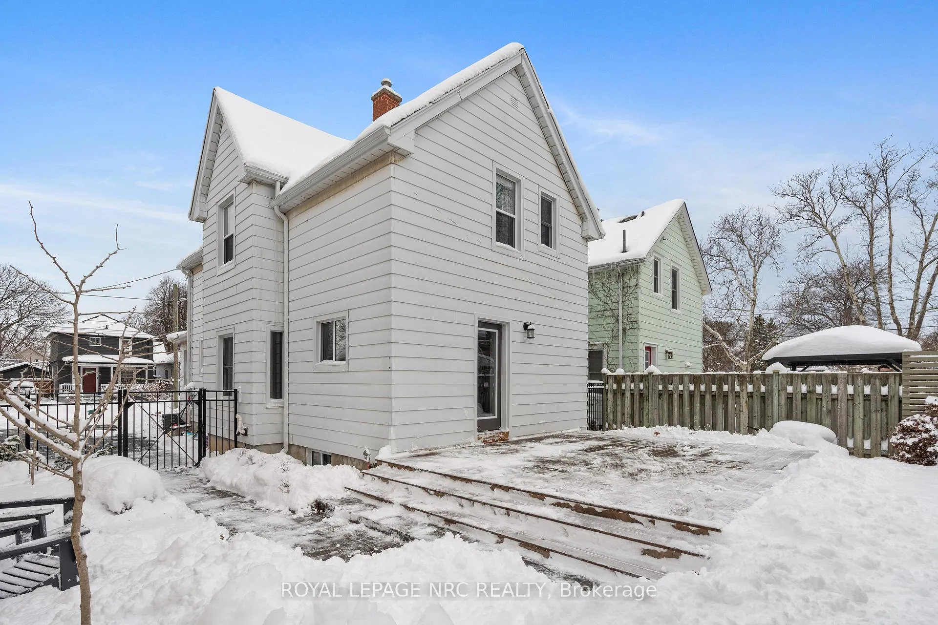 Photo 30 of 76 Henry Street, St. Catharines, Downtown — HOMEH