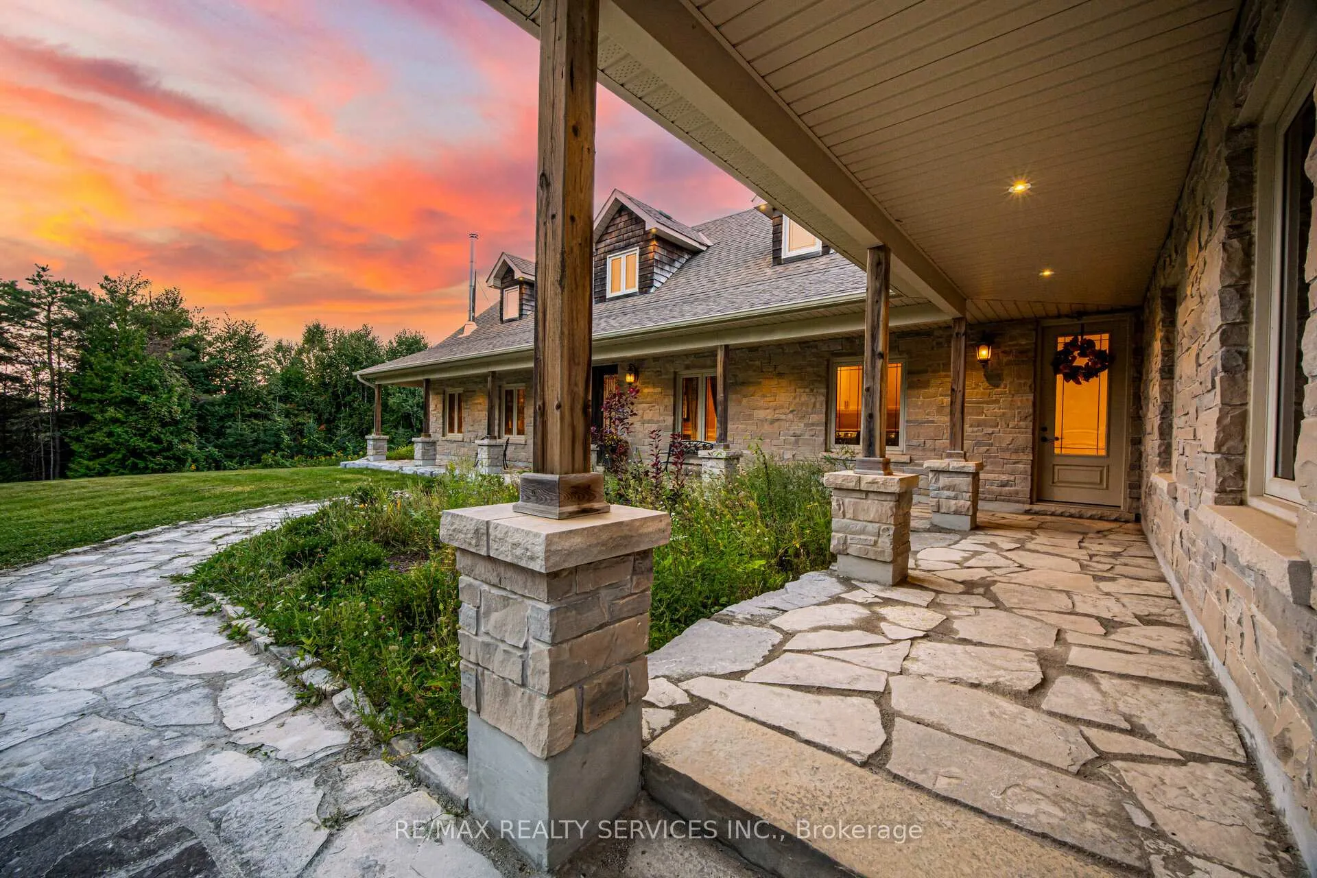Photo 6 of 18873 Heart Lake Road, Caledon, Rural Caledon — HOMEH