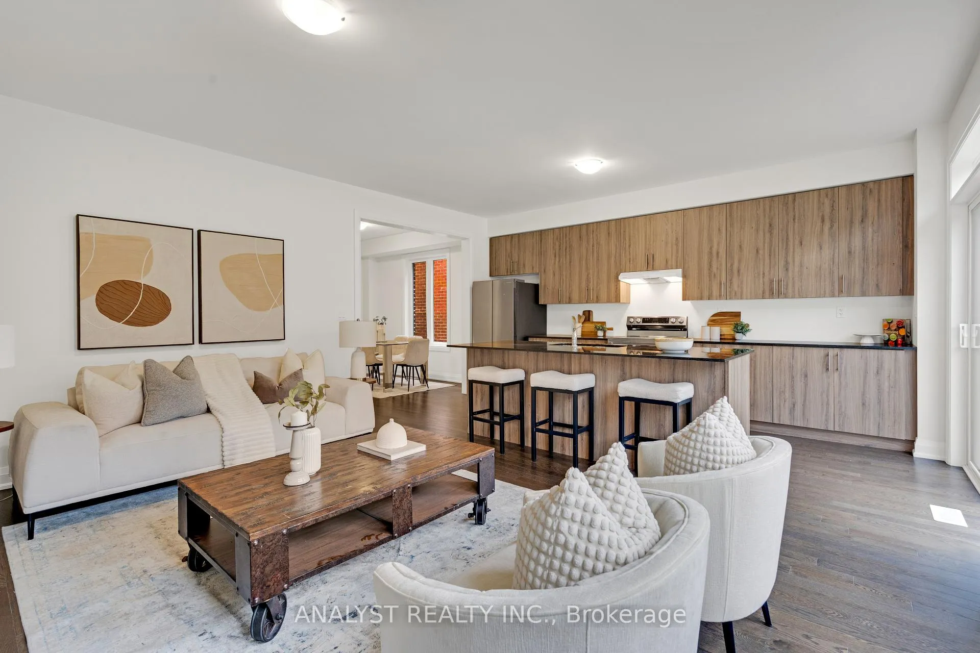 Photo 11 of 30 Blick Crescent, Aurora, Bayview Northeast — HOMEH
