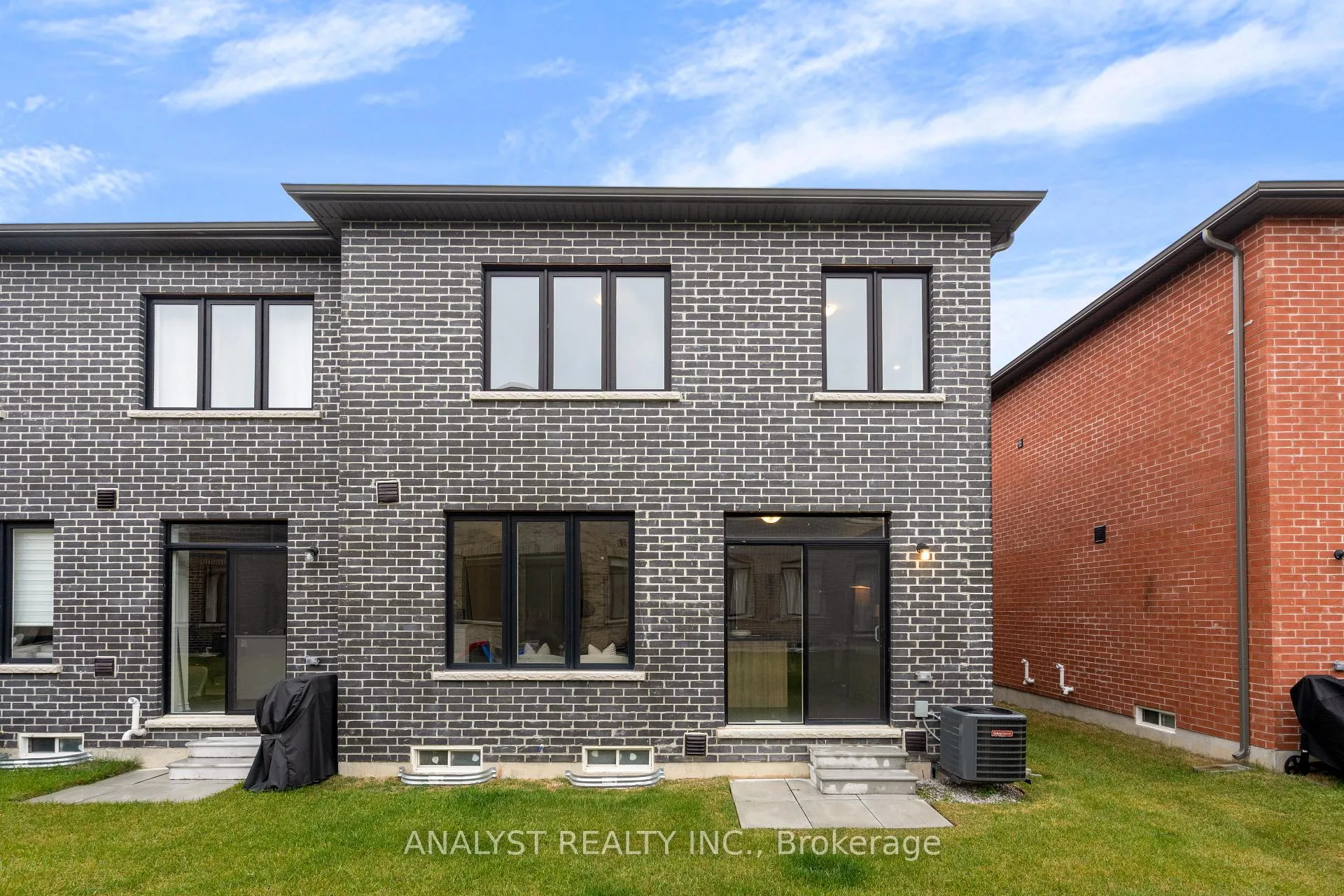 Photo 34 of 30 Blick Crescent, Aurora, Bayview Northeast — HOMEH