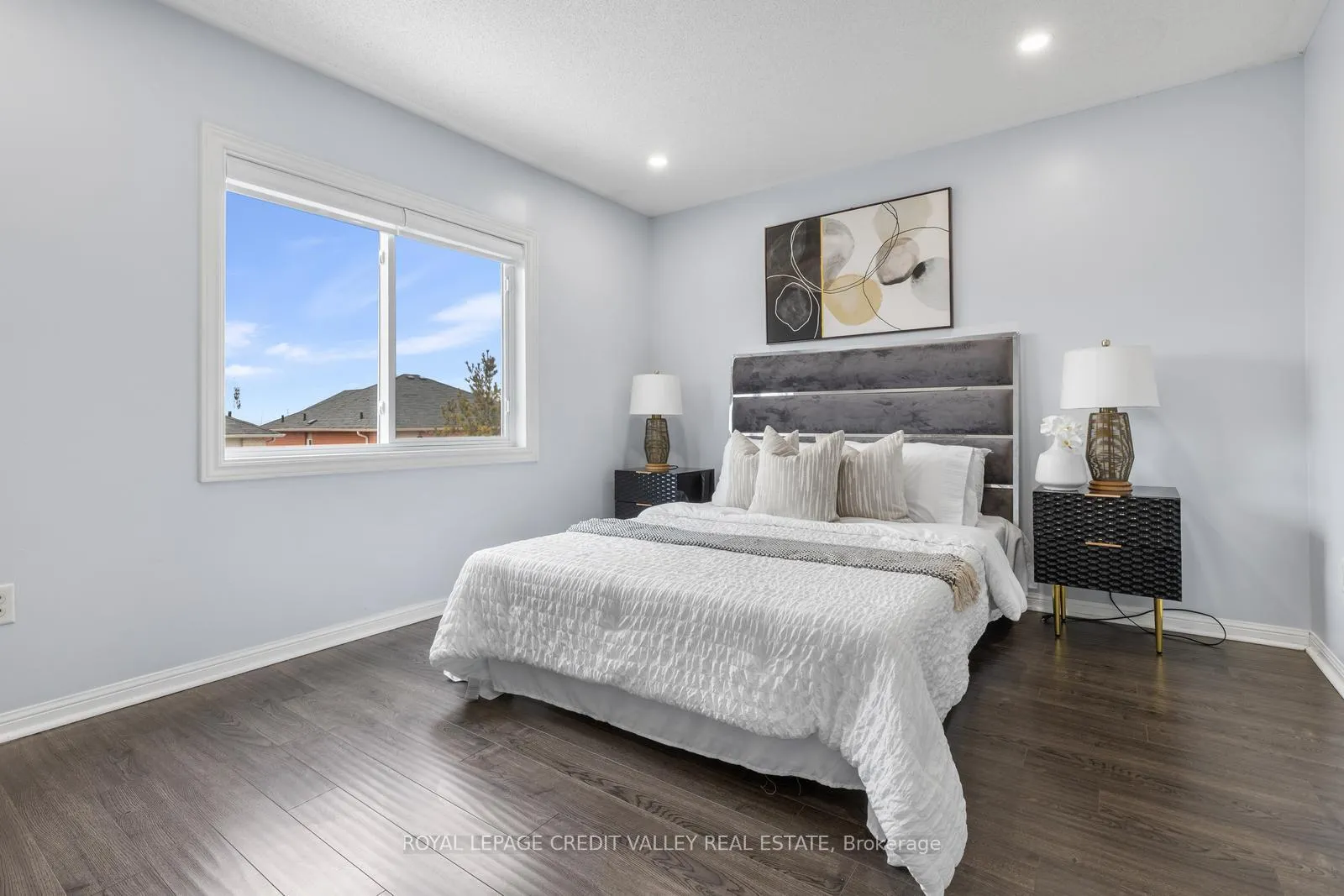 Photo 17 of 84 Whiteface Crescent, Brampton, Fletcher's Meadow — HOMEH