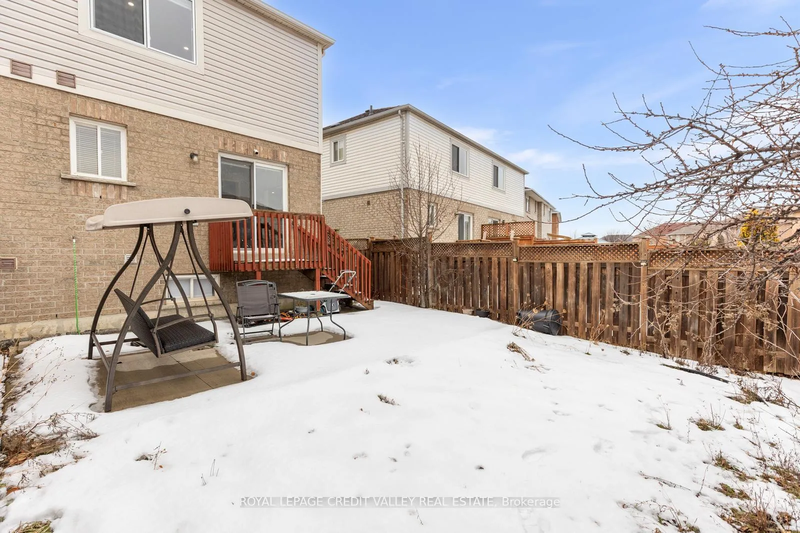 Photo 32 of 84 Whiteface Crescent, Brampton, Fletcher's Meadow — HOMEH