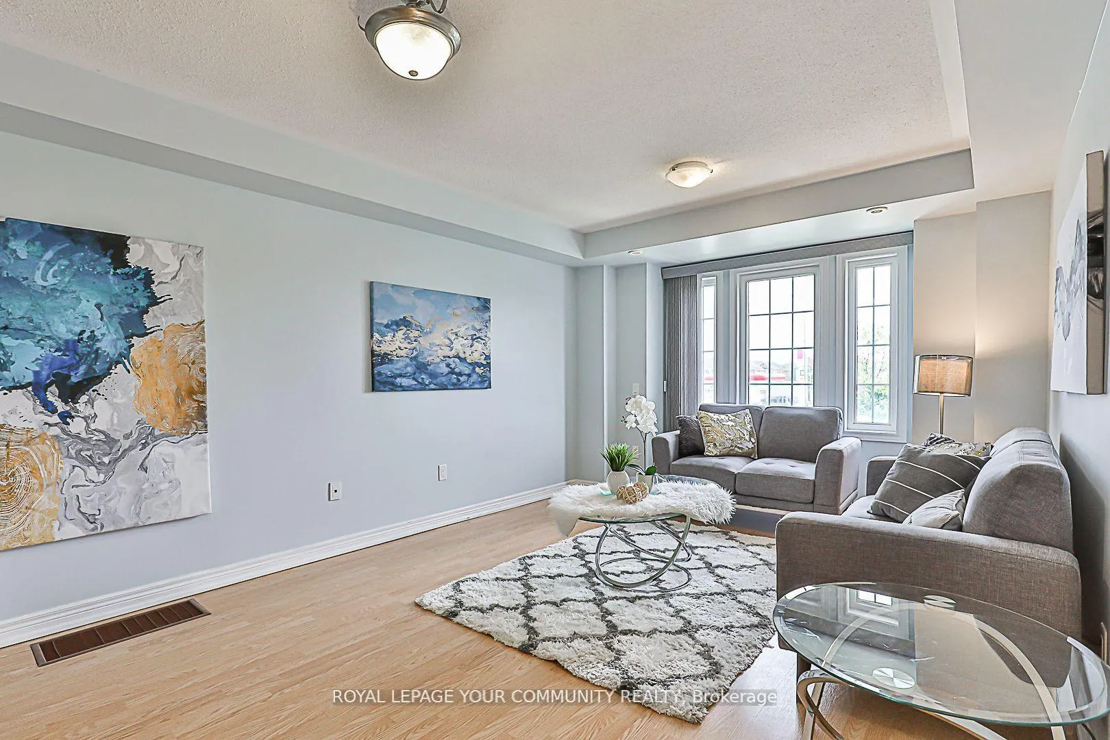 Photo 6 of 10006 McCowan Road, Markham, Berczy — HOMEH