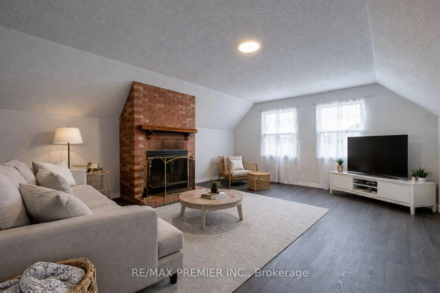 Photo 9 of 157 Heydon Avenue, New Tecumseth, Alliston — HOMEH