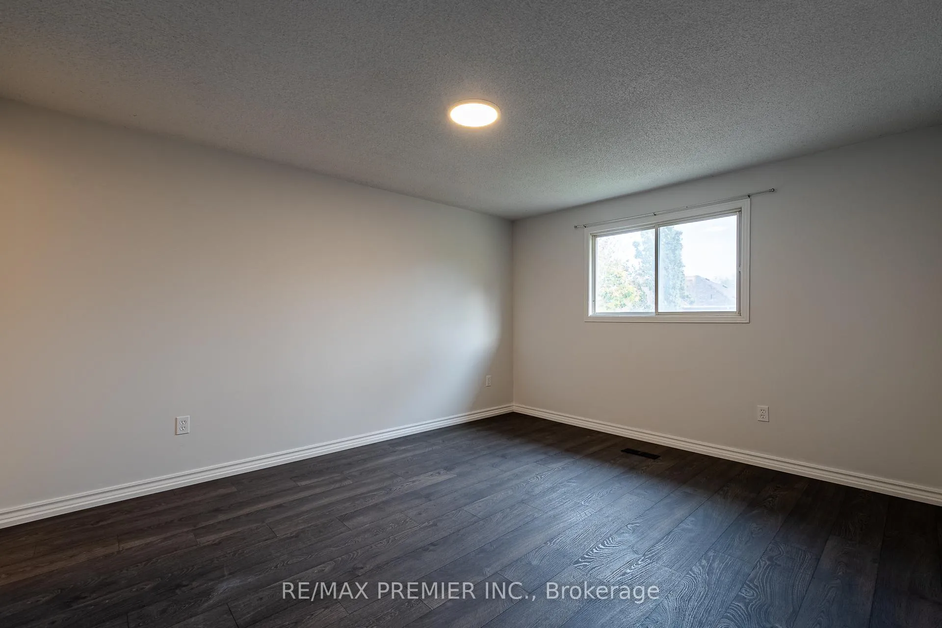 Photo 10 of 157 Heydon Avenue, New Tecumseth, Alliston — HOMEH