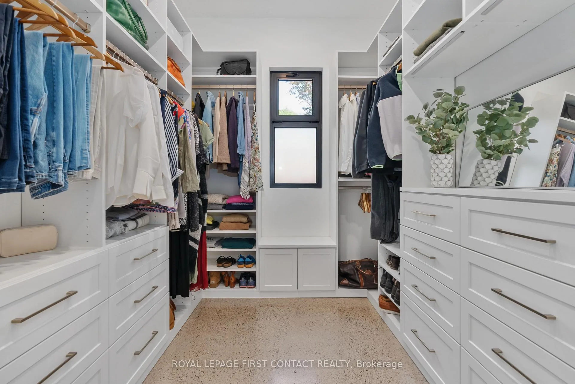 Photo 26 of 64 Puget Street, Barrie, Codrington — HOMEH