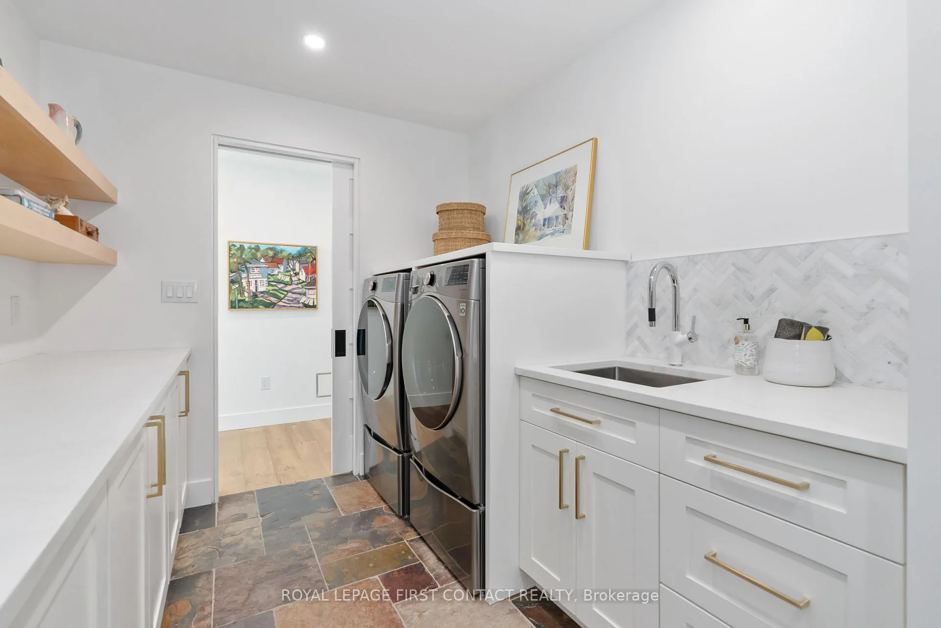 Photo 29 of 64 Puget Street, Barrie, Codrington — HOMEH