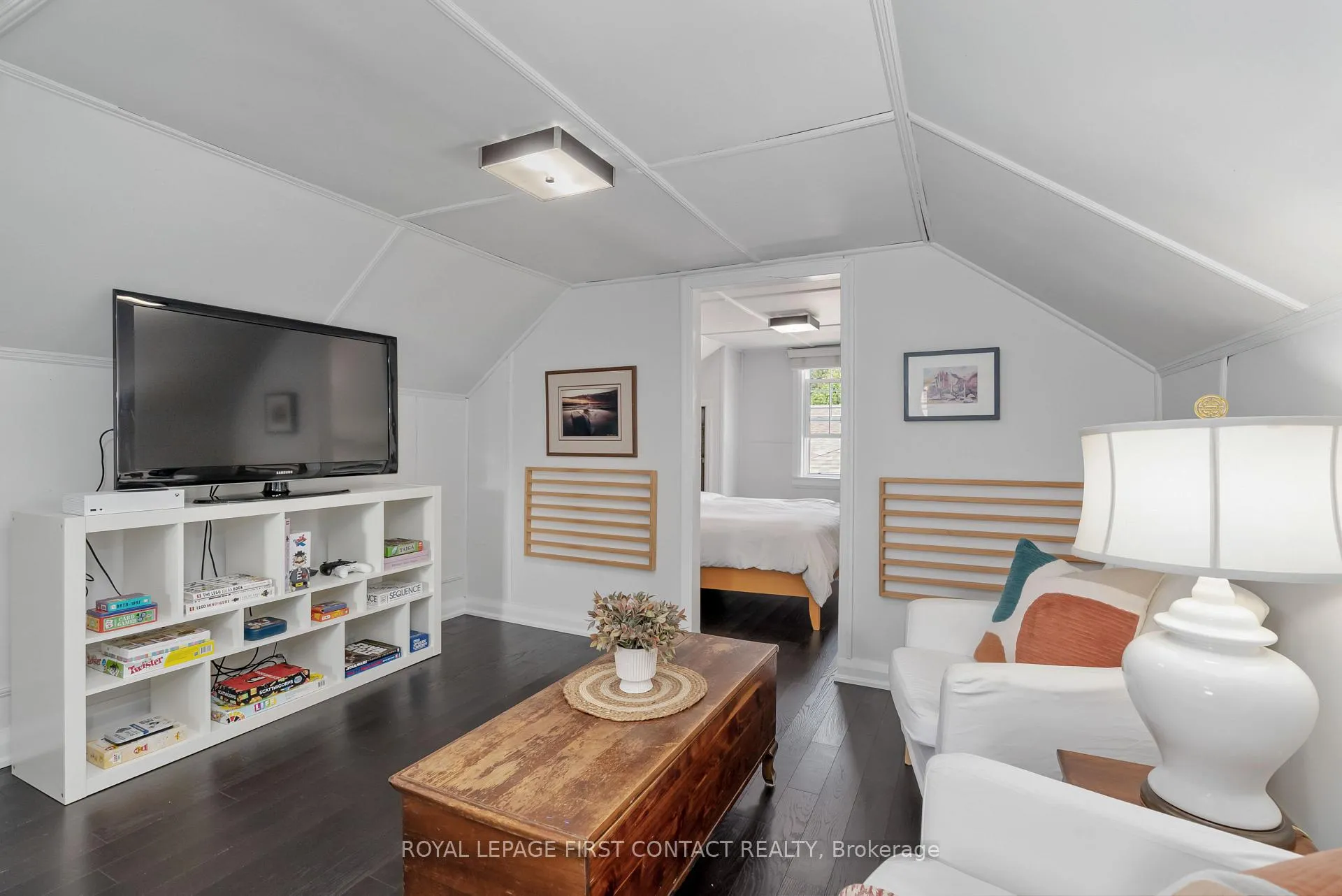 Photo 31 of 64 Puget Street, Barrie, Codrington — HOMEH