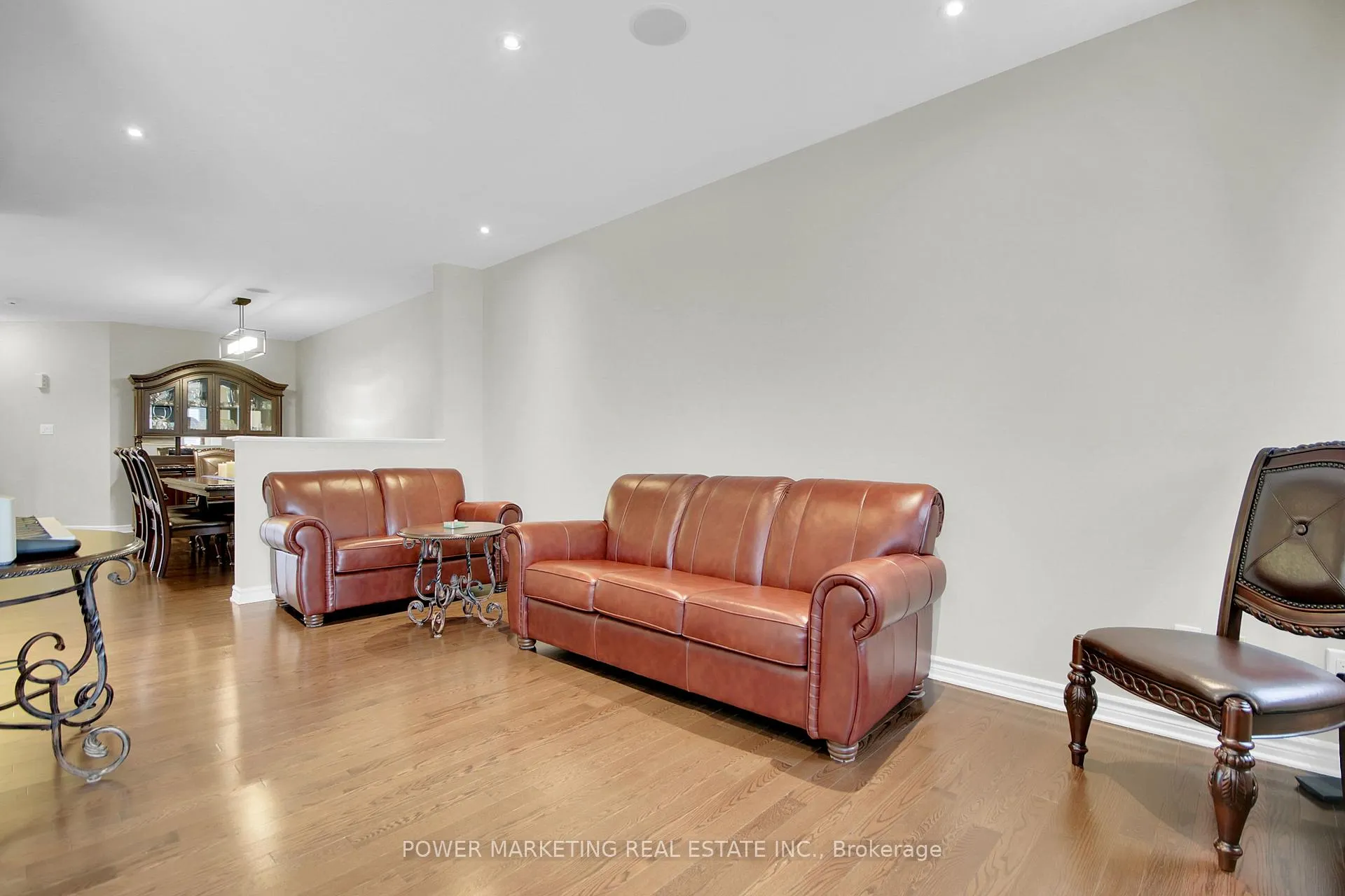 Photo 15 of 1076 Cobble Hill Drive, Ottawa, Barrhaven - Cedargrove/Fraserdale — HOMEH