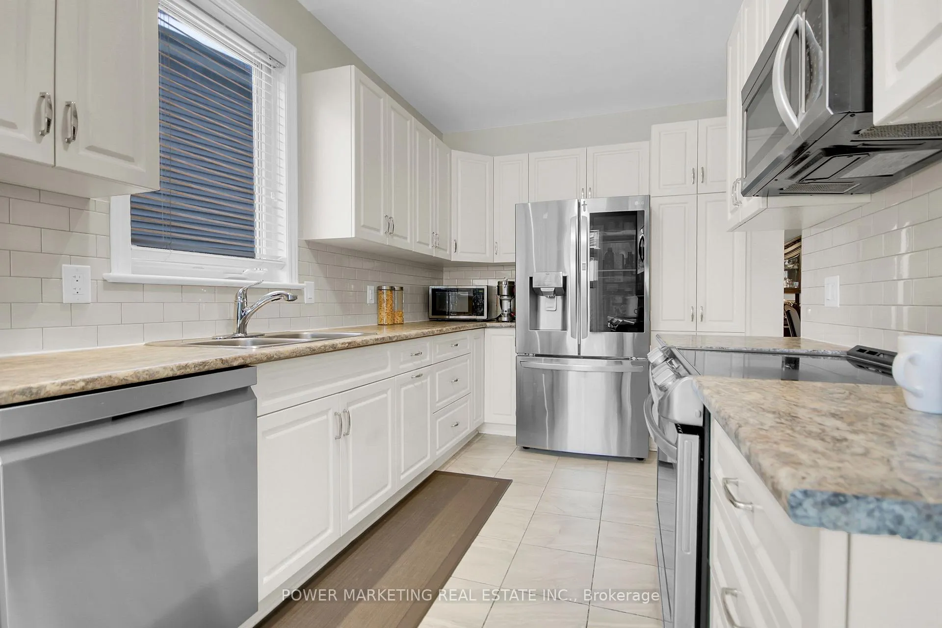 Photo 25 of 1076 Cobble Hill Drive, Ottawa, Barrhaven - Cedargrove/Fraserdale — HOMEH