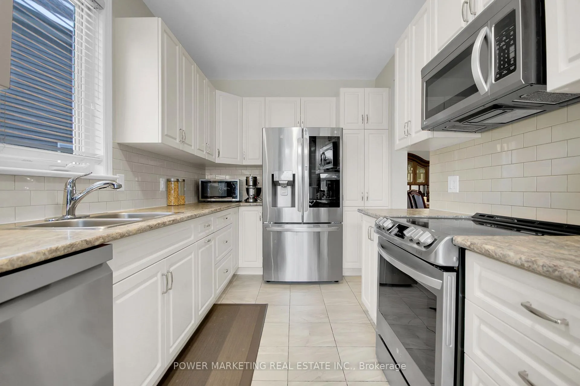 Photo 26 of 1076 Cobble Hill Drive, Ottawa, Barrhaven - Cedargrove/Fraserdale — HOMEH