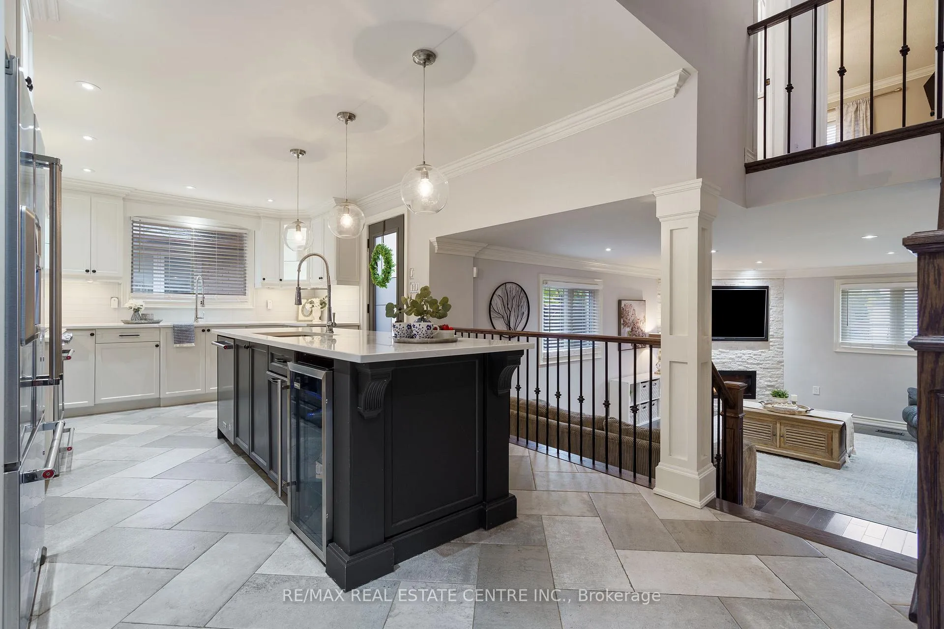 Photo 12 of 66 Ellington Avenue, Hamilton, Stoney Creek — HOMEH